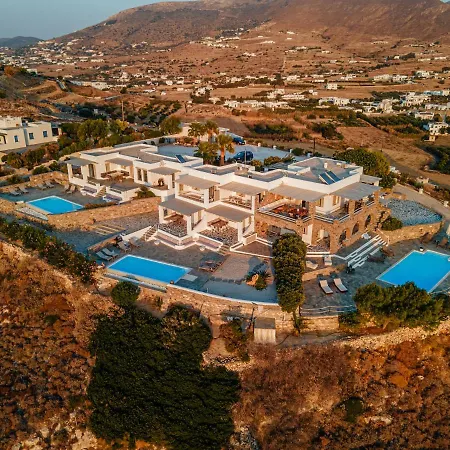 Fos Villa *