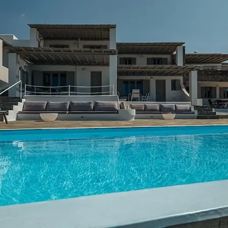 Fos Villa