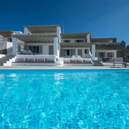 Fos Villa